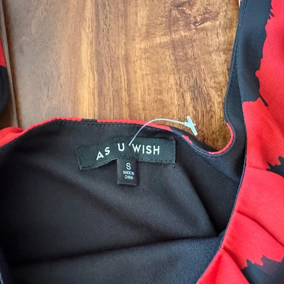 As U Wish Red & Black Chevron Long Sleeve Belted Dress size Small - Picture 4 of 4